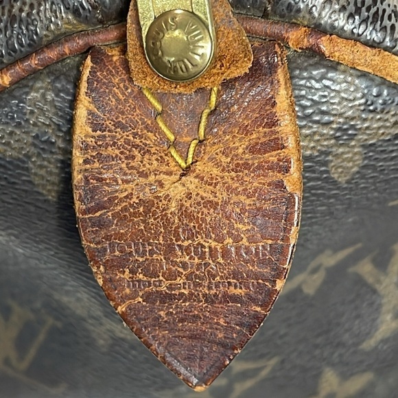 Louis Vuitton Monogram Speedy 30 Handbag Classic Designer Timeless Luxury - Picture 16 of 17